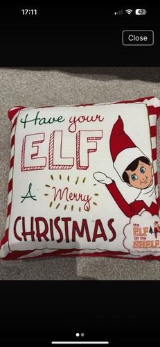 Elf the shelf - shelf, cushion